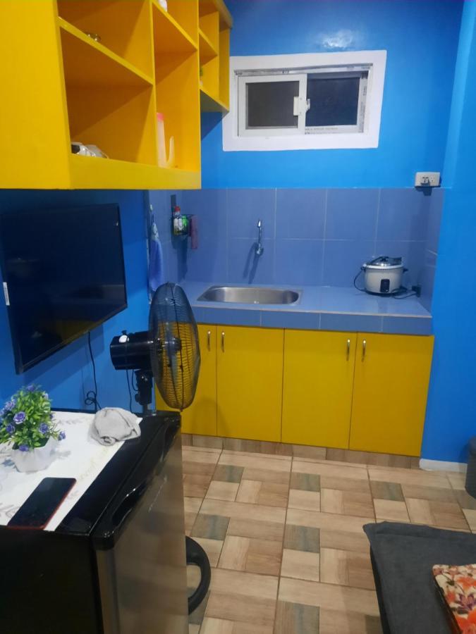 Bluenest Apartment Манила Екстериор снимка